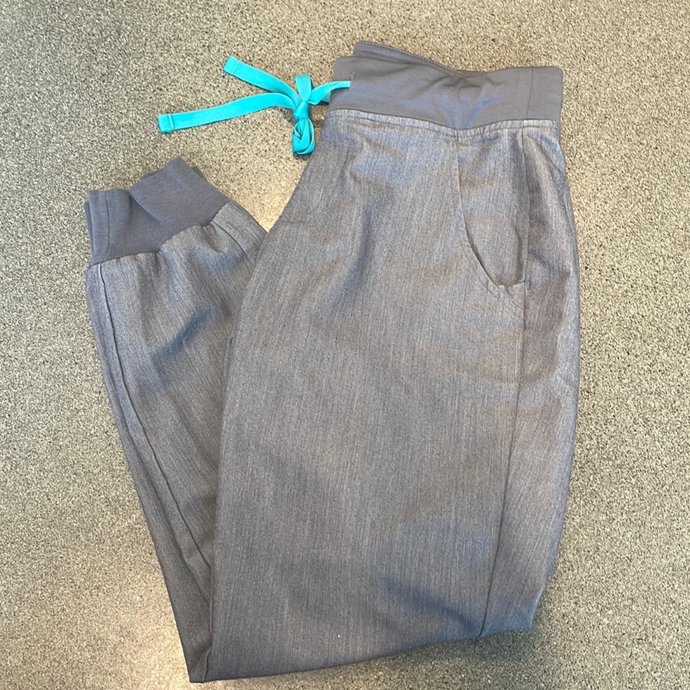 FIGS grey Zamora joggers